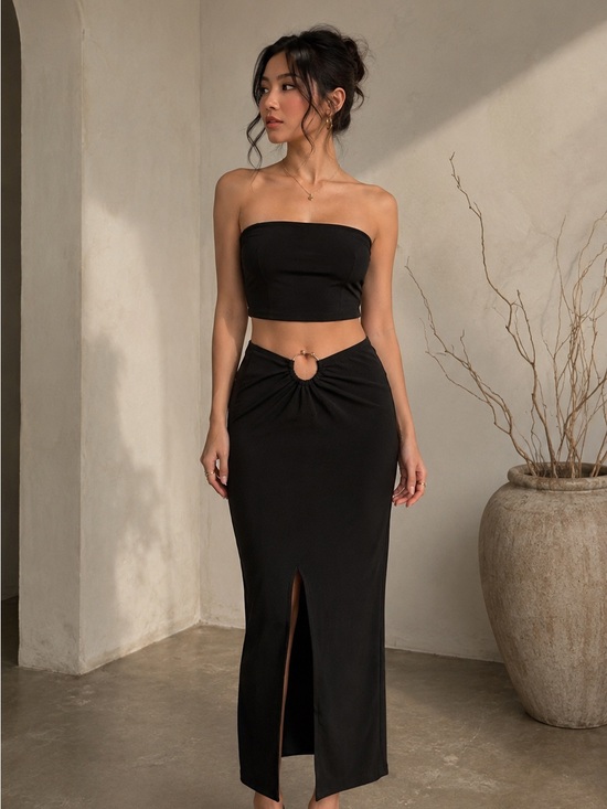 Hello Molly Dresses & Skirts - Hello Molly Black Ribbed Skirt